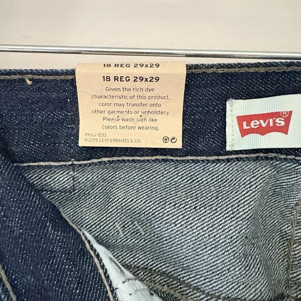 Levi's 505 Jeans Mens  Blue Dark Wash Regular Fit Straight Leg 29x29  NwT‎